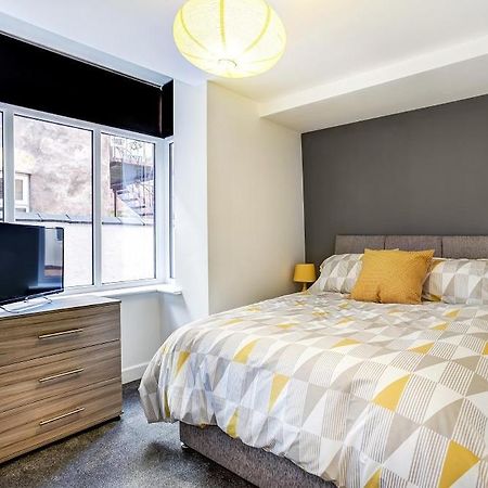 Townhouse Plus @ 166 Edleston Road Crewe Dış mekan fotoğraf